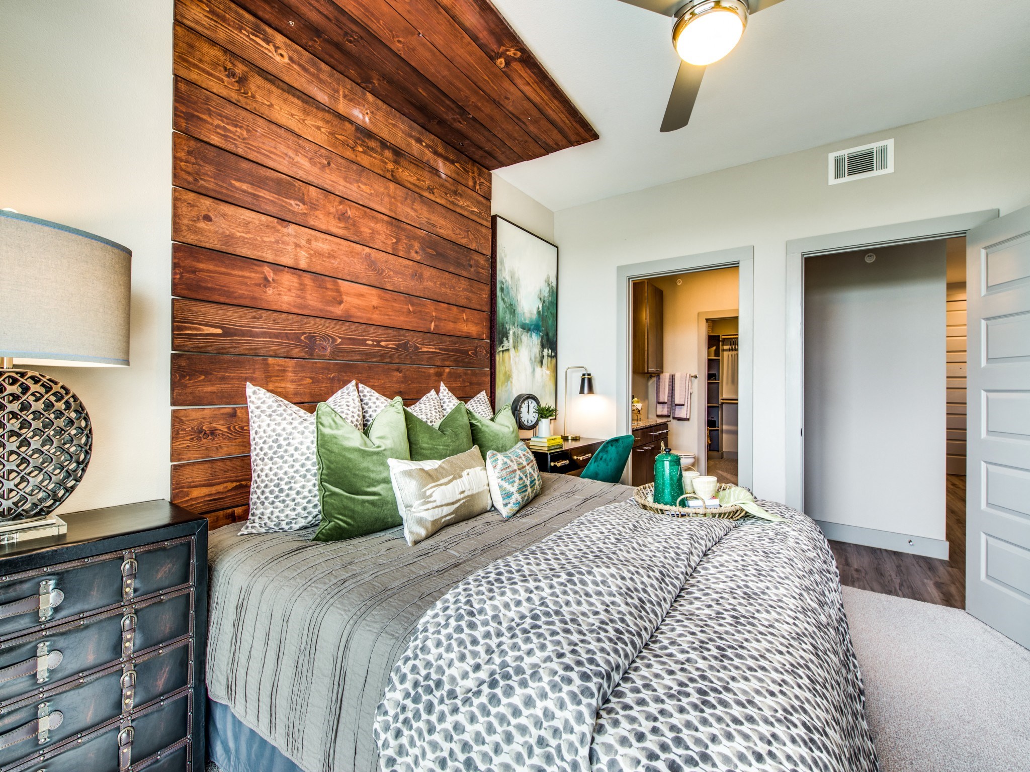 Henley Riverside Apartments, 6107 East Riverside Drive, Austin, TX